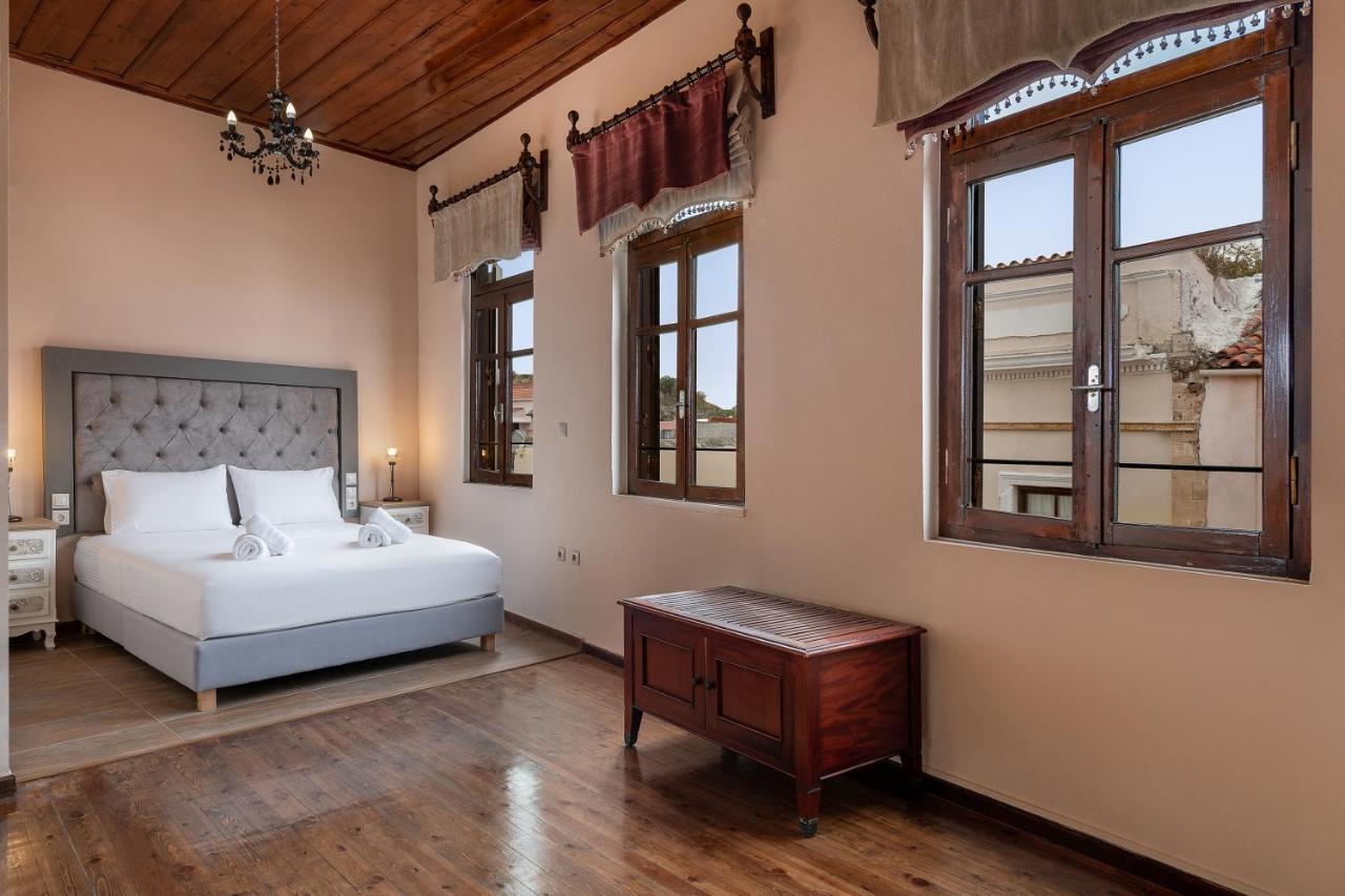 Old Town Suites Hriszí Aktí Haniá Kültér fotó
