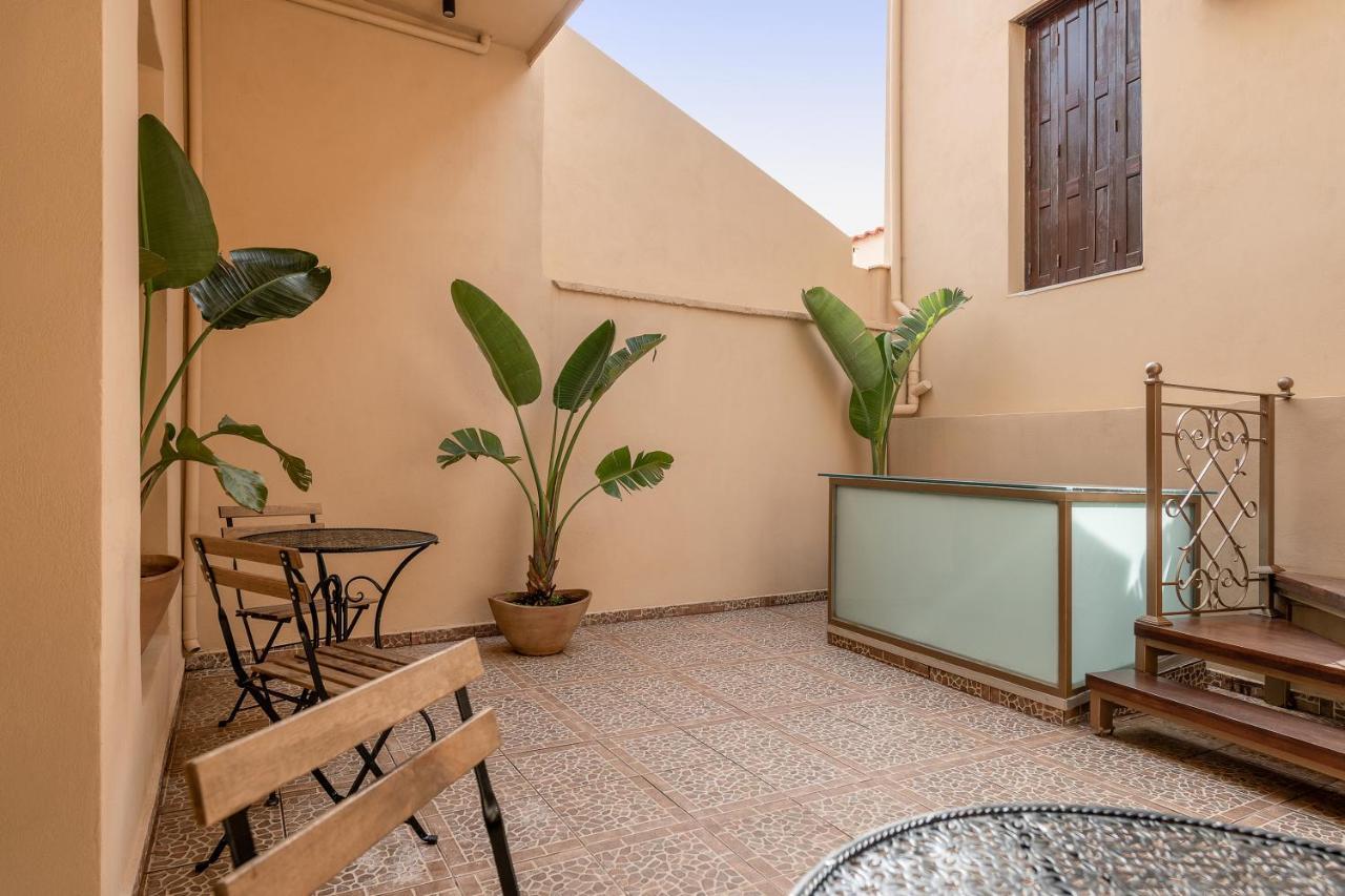 Old Town Suites Hriszí Aktí Haniá Kültér fotó