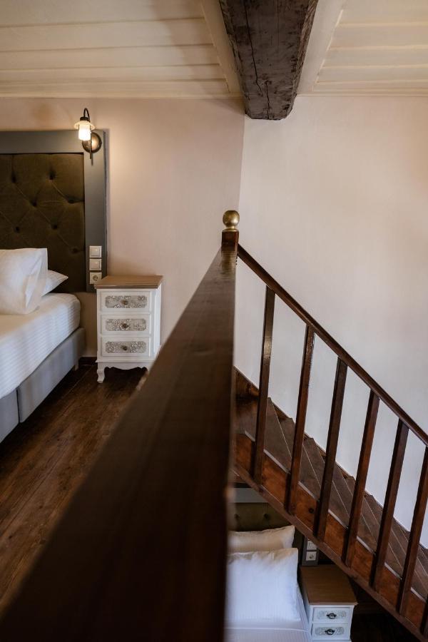 Old Town Suites Hriszí Aktí Haniá Kültér fotó
